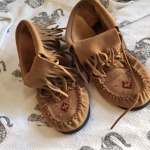 Authentic Indian moccasins | Reposh